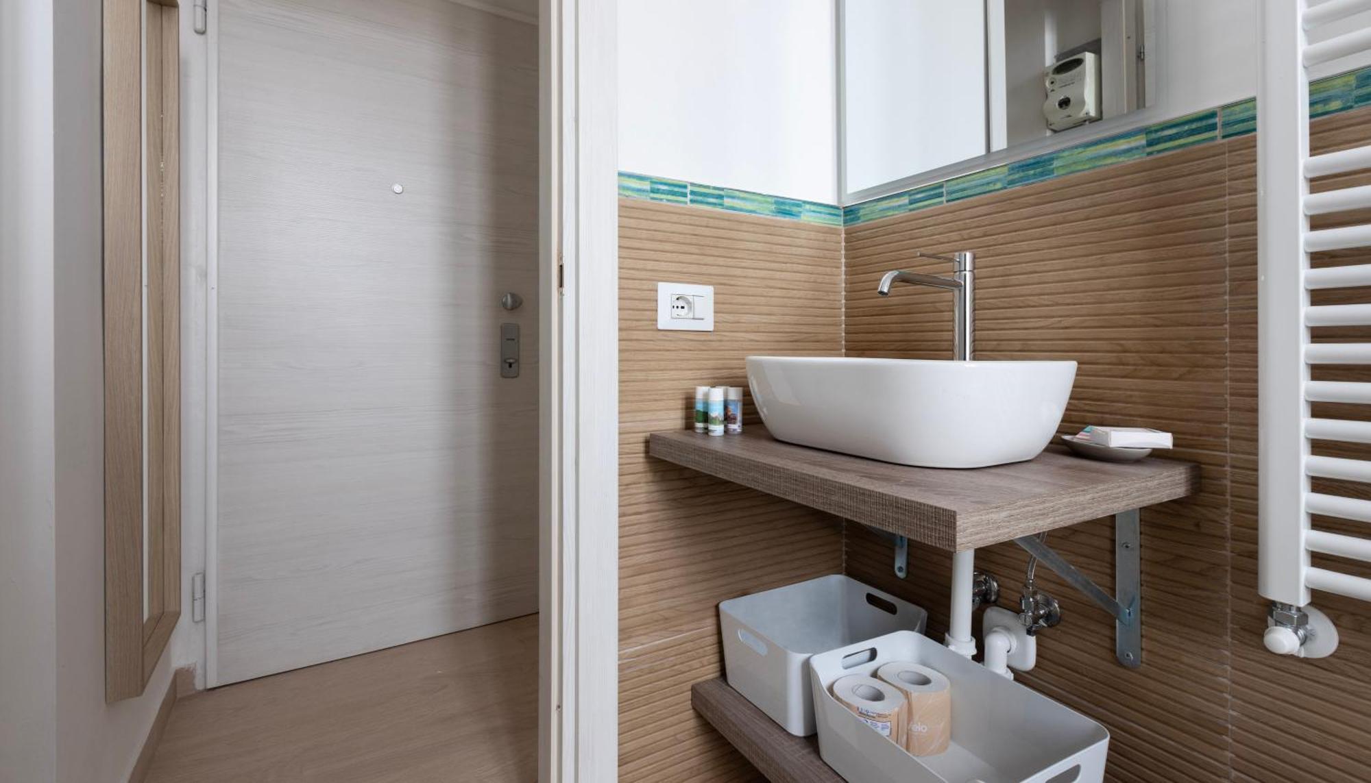 Italianway - Cermenate 7 * Milan